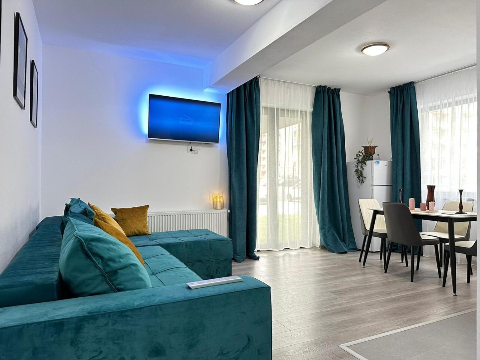 Luxury Near Coresi Mall By Glam * Braşov
