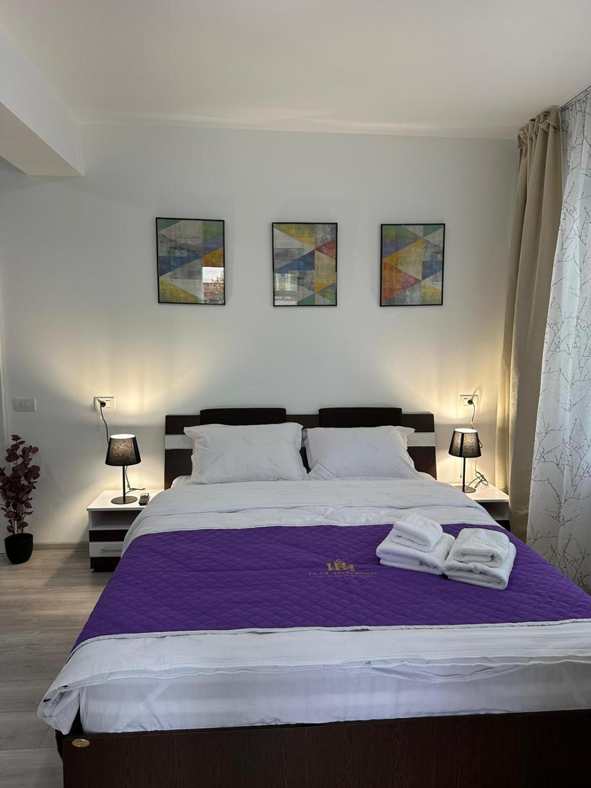 公寓 Luxury Near Coresi Mall By Glam