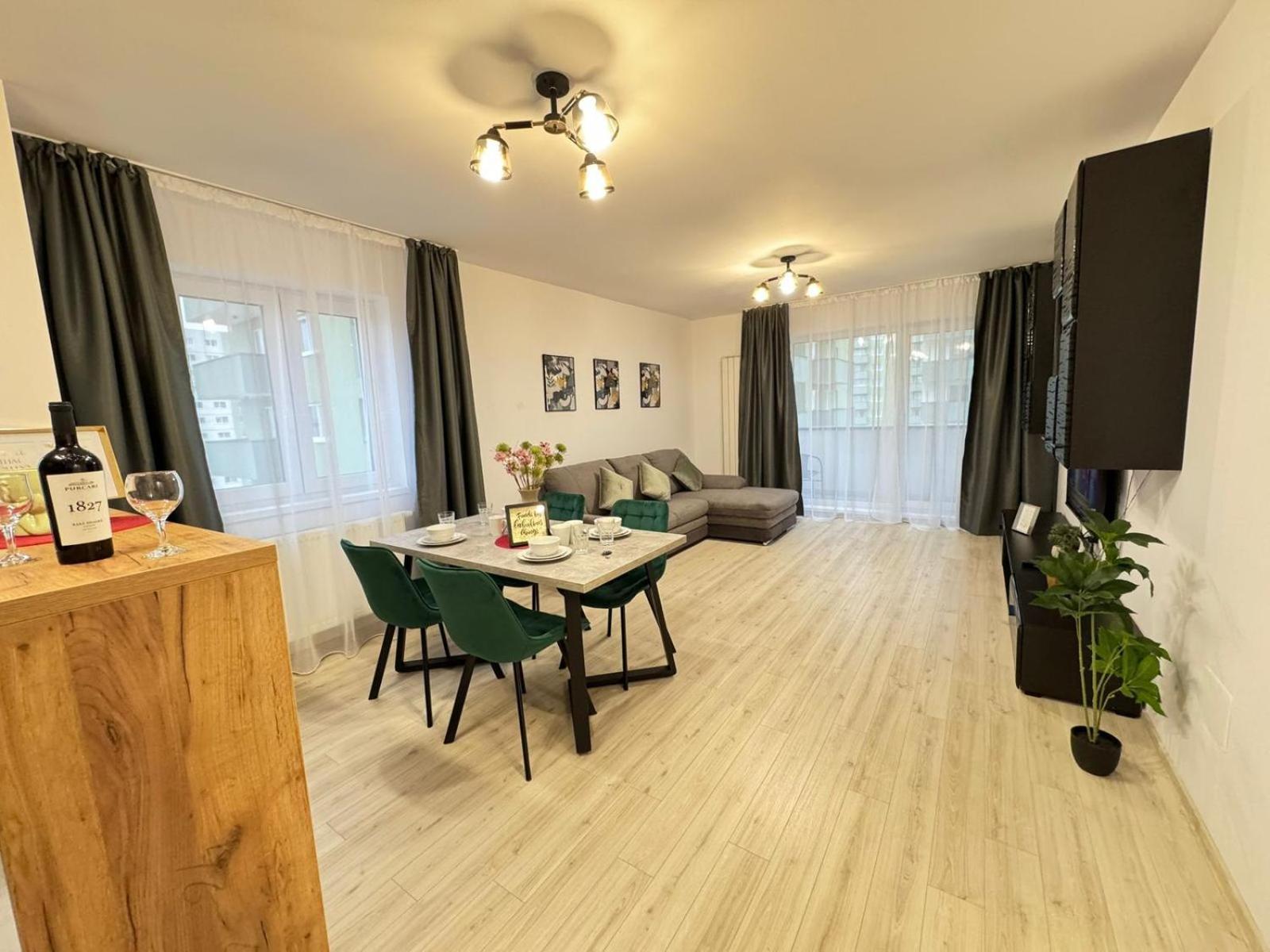Luxury Near Coresi Mall By Glam *