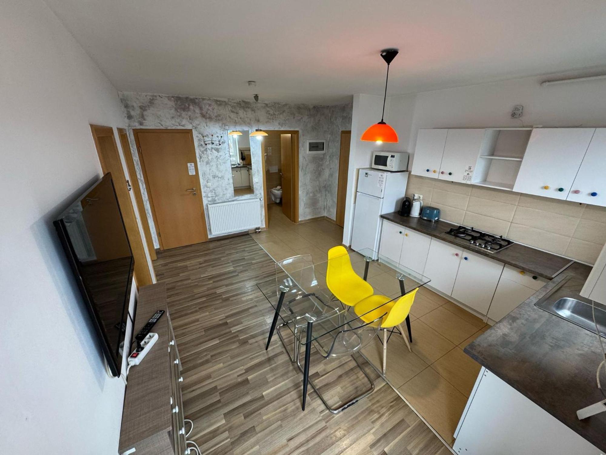 Luxury Near Coresi Mall By Glam Brasov