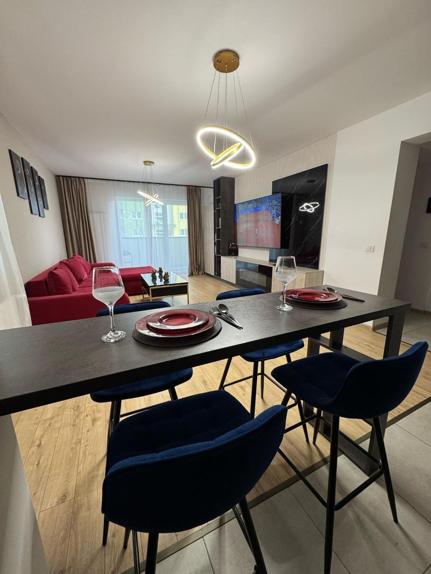 公寓 Luxury Near Coresi Mall By Glam Braşov