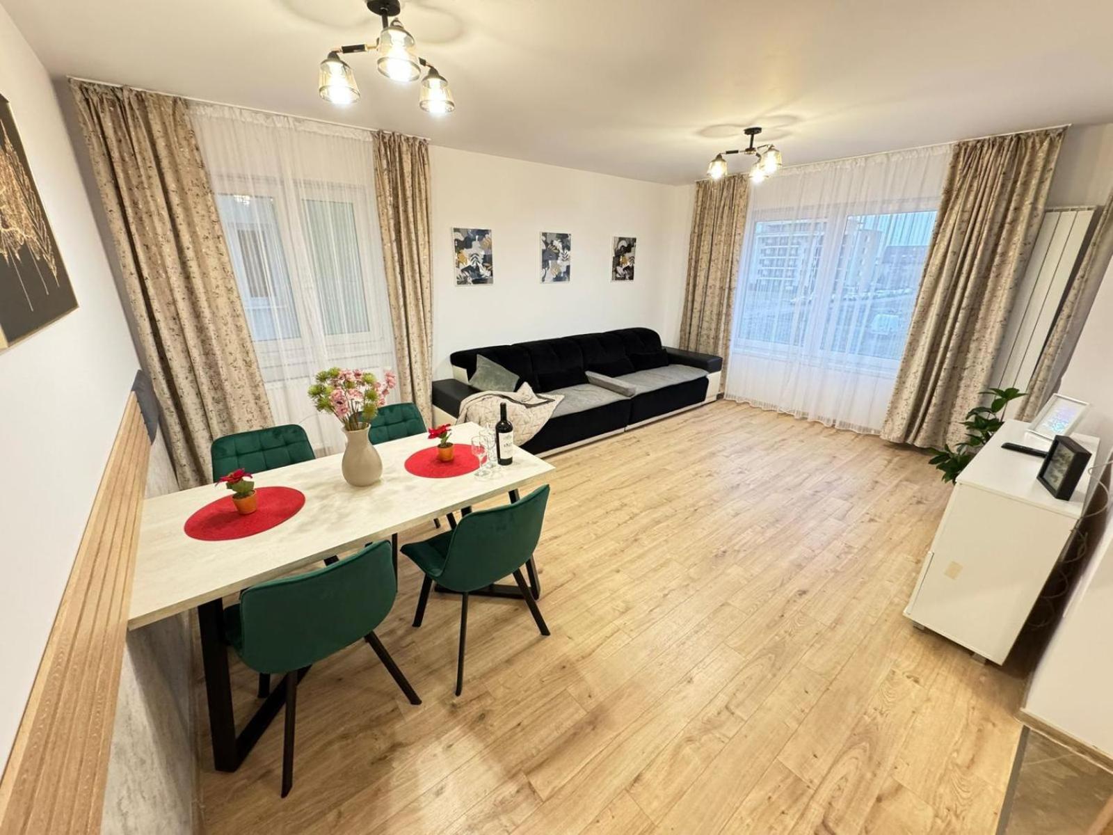 Luxury Near Coresi Mall By Glam *